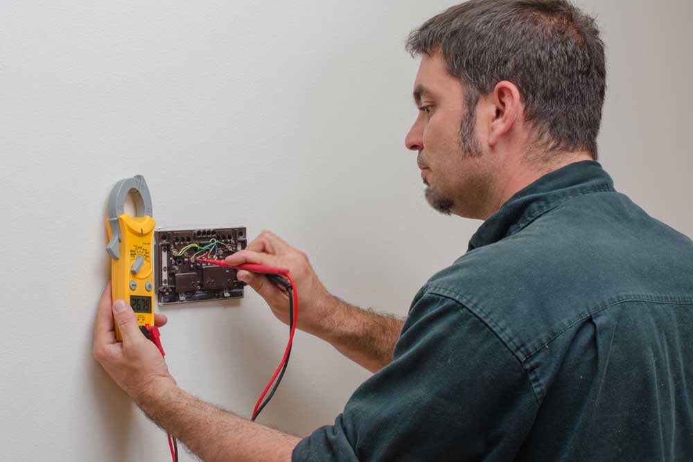 Thermostat installation and repair